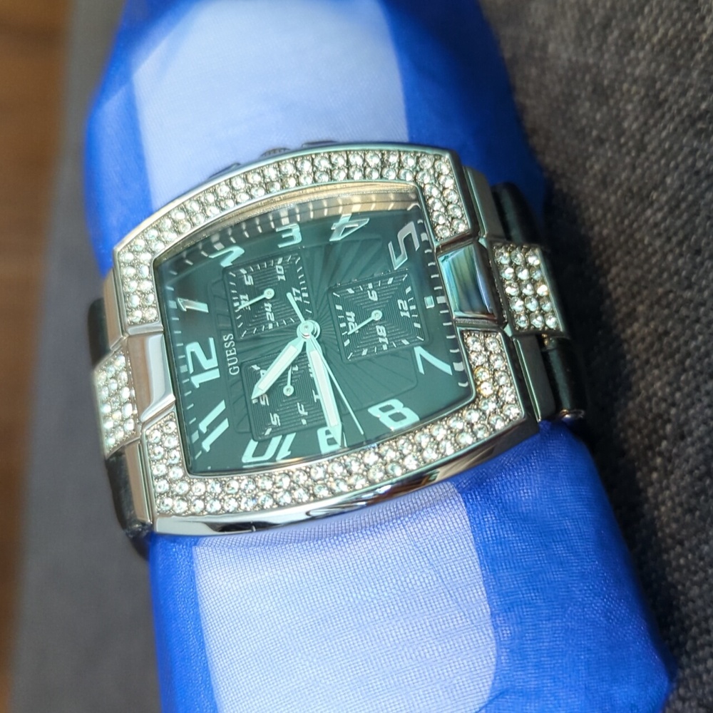 Guess Rhinestone Watch - Picture 7 of 7